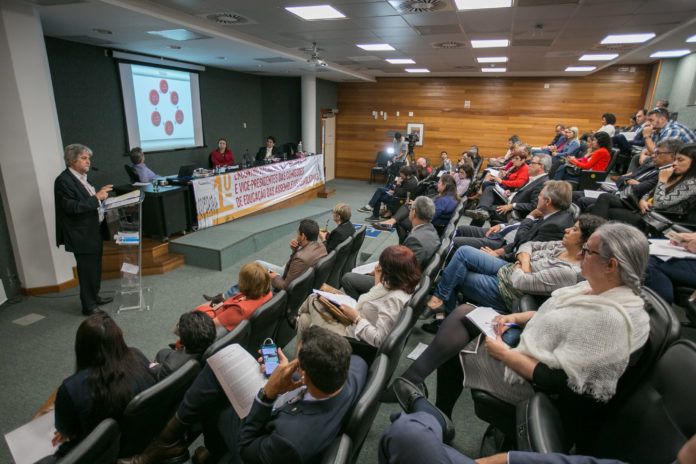 fotonoticia_070619_Encontro_Nacional_Educacao_RZE8