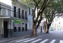 Indicações de Iran solicitam reformas nas escolas estaduais Professor Ruy Eloy e Jackson de Figueiredo