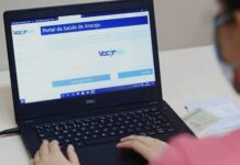 Iran Barbosa reivindica transparência e agilidade no cadastro para vacinação de professores