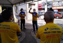 Iran Barbosa participa de ato contra a privatização dos Correios