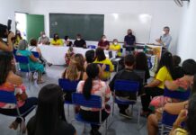 Iran participa de homenagem ao Magistério e defende a valorização profissional