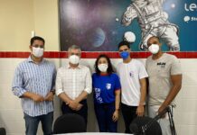 Deputado Iran Barbosa visita o Colégio Atheneu e dialoga sobre projetos da escola