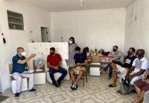 Comunidades pesqueiras se reúnem com o deputado Iran Barbosa