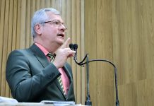 Iran vota contra o projeto de criação de escola cívico-militar no município de Aracaju