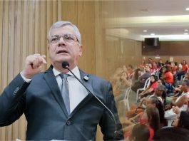 Iran se solidariza com os professores de N. Srª do Socorro e apela ao prefeito para que dialogue com a categoria