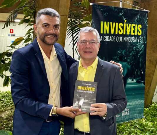 Iran destaca livro que trata da realidade da população em situação de rua