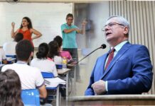 Iran cobra efetividade da lei que torna obrigatório o ensino da Libras nas escolas de Aracaju